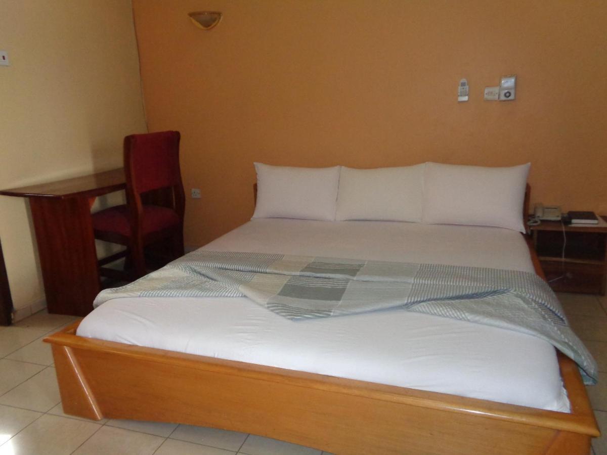 Queensland Hotel Sekondi-Takoradi Extérieur photo